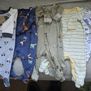 Adorable 0-3 And 3 Month One Piece Pajamas Set